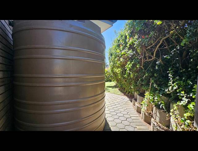 3 BEDROOM HOUSE FOR SALE IN REEBOK